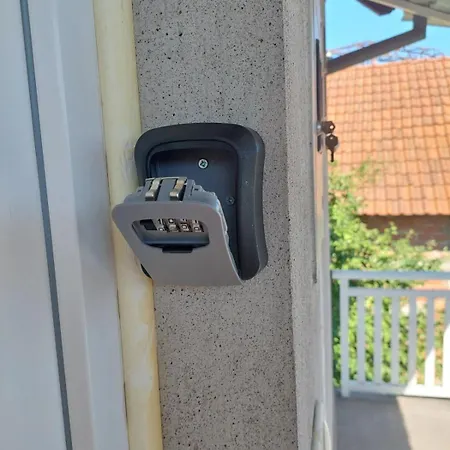 10 * Bosanski Samac
